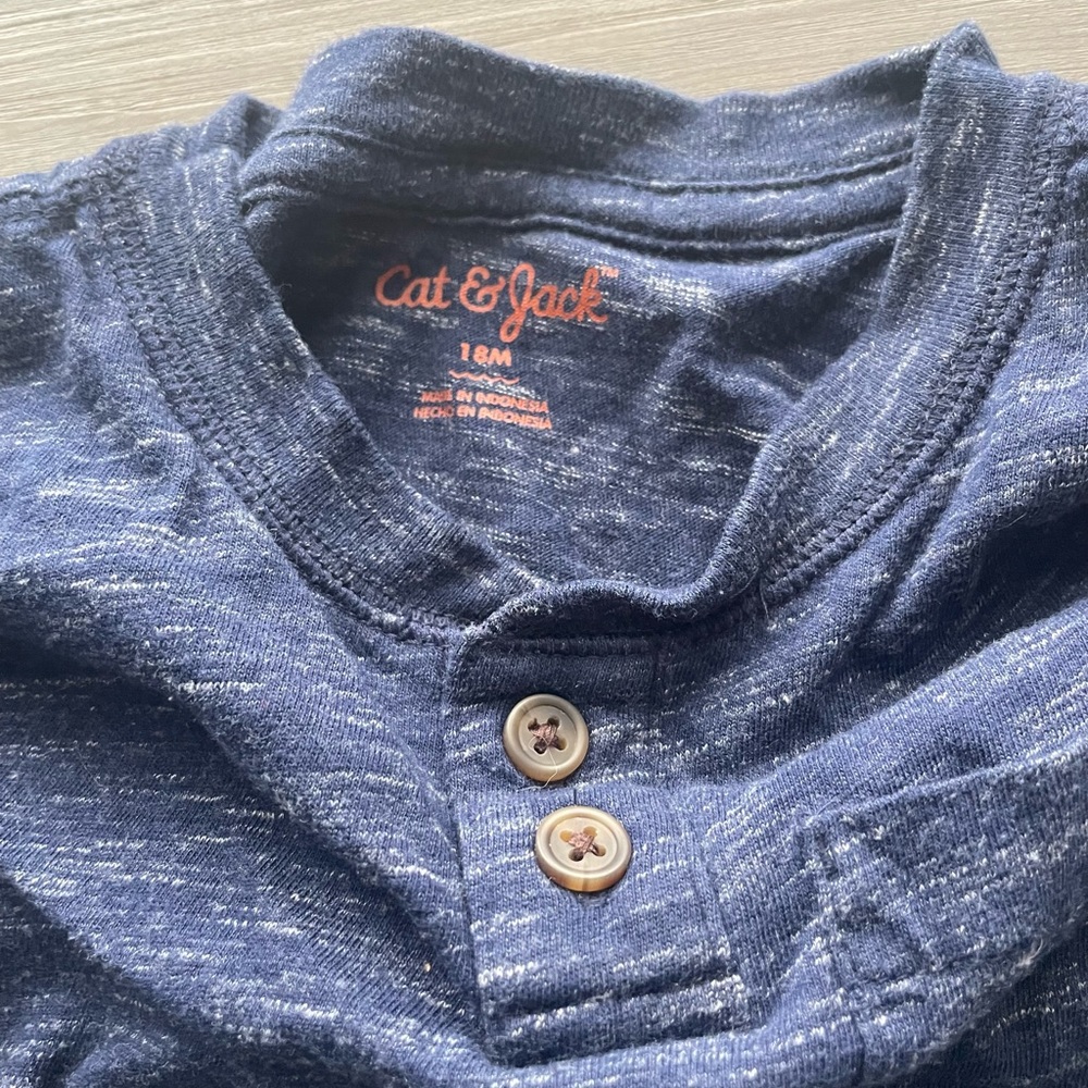 Cat & Jack Toddler Boy Blue Short Sleeve Tee 18 months, Brown Button Up - Picture 4 of 6